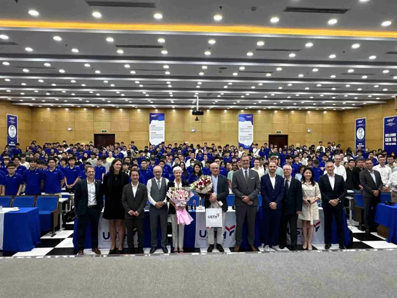 Ngoại giao Hợp tác Việt-Pháp: Hành trình sáng tạo khoa học và chạm tới vũ trụ